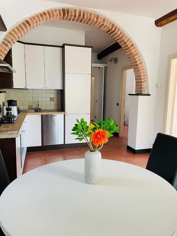 La Casa Di Giulia Apartment With Air Conditioning, Wifi And Private Parking Рапалло Экстерьер фото